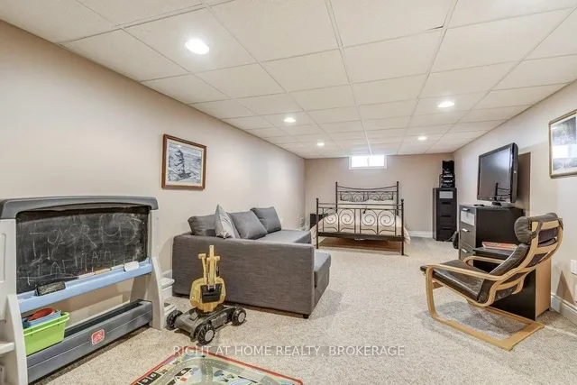 Additional image 26 of 156 Gracehill Cres