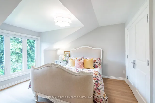 Additional image 19 of 2312 Hoover Crt