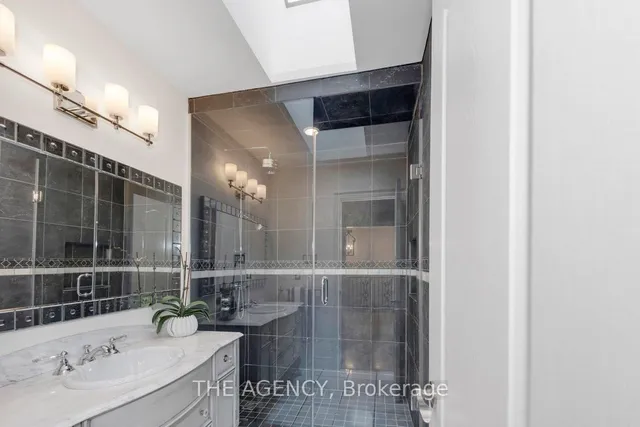 Additional image 29 of 313 Broadway Ave