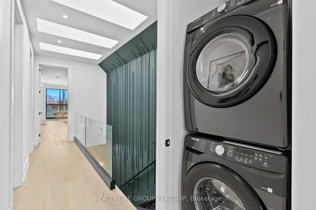 Additional image 33 of 150 Sheldon Ave