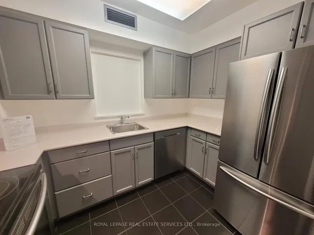 Additional image 7 of 11 Thorncliffe Pk Dr Unit 204