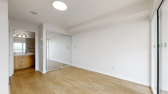 Additional image 8 of 2020 McNicoll Ave Unit 515