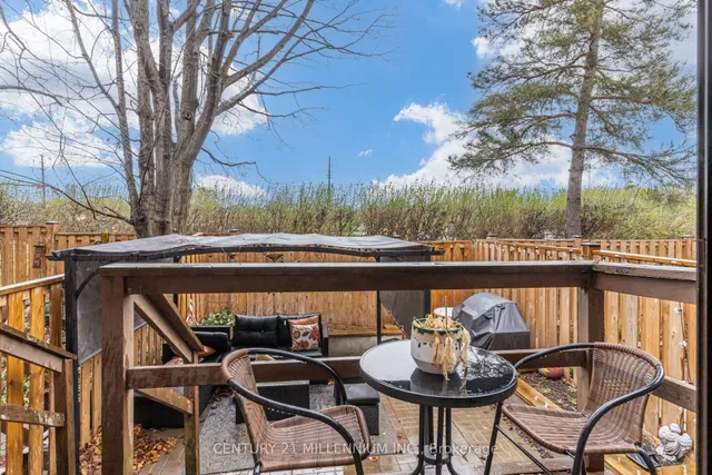 Additional image 23 of 1536 Sixth Line Unit 4