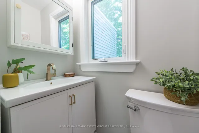 Additional image 24 of 56 Oakcrest Ave