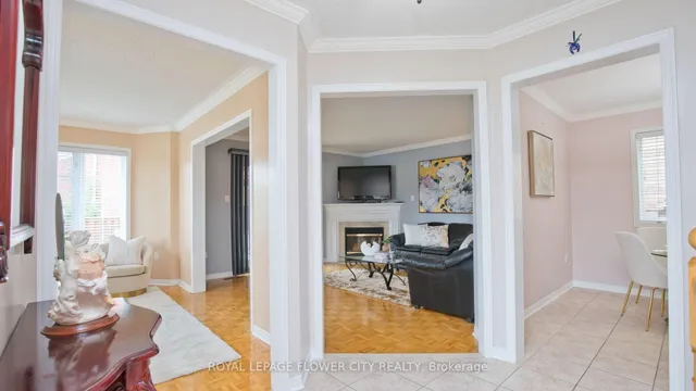 Additional image 6 of 627 Driftcurrent Dr