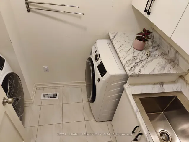 Additional image 19 of 360 Valleyway Dr