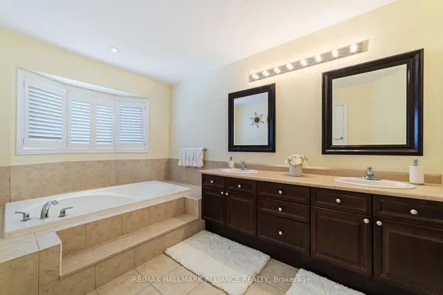 Additional image 24 of 2431 Meadowridge Dr