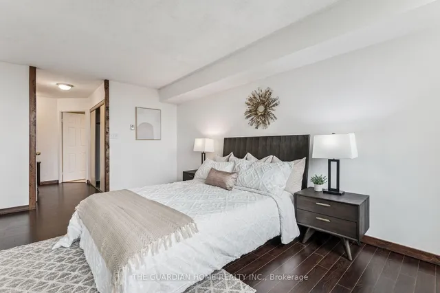 Additional image 23 of 175 bamburgh Circ Unit 707