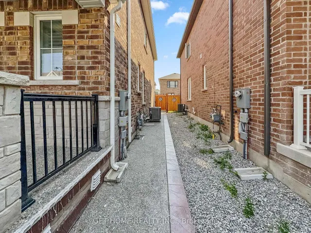 Additional image 45 of 975 Whitlock Ave Unit 82