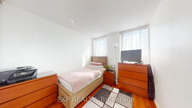 Additional image 6 of 330 McCowan Rd Unit 712