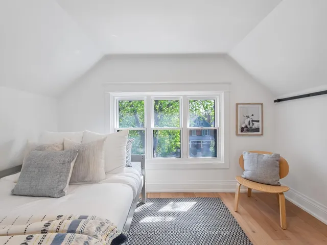 Additional image 35 of 266 Evelyn Ave