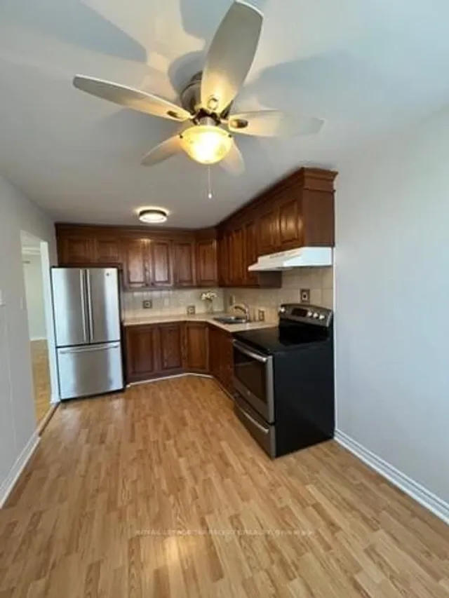 Additional image 7 of 3055 Tomken Rd Unit 359