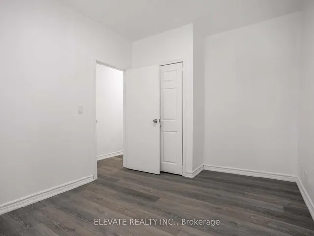 Additional image 22 of 65 Coxwell Ave