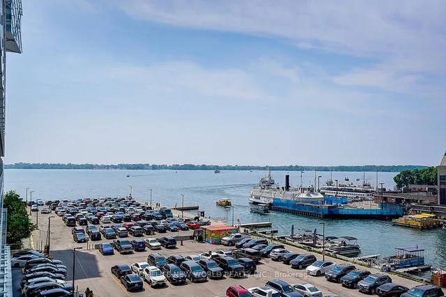 Additional image 37 of 15 Queens Quay Unit 419