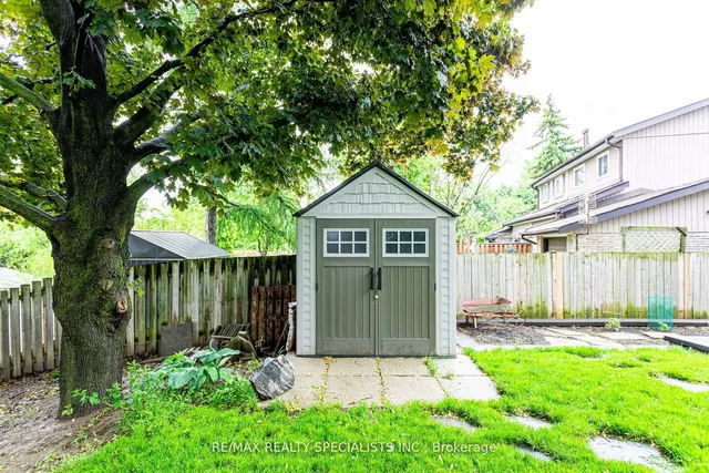 Additional image 36 of 6941 Cherbourg Gdns