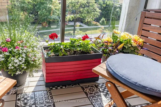 Additional image 30 of 80 Esther Lorrie Dr Unit 411