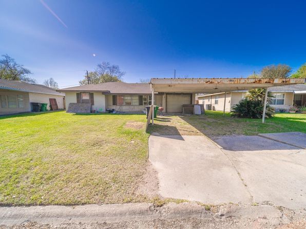 902 Woodbine St, Houston, TX 77017