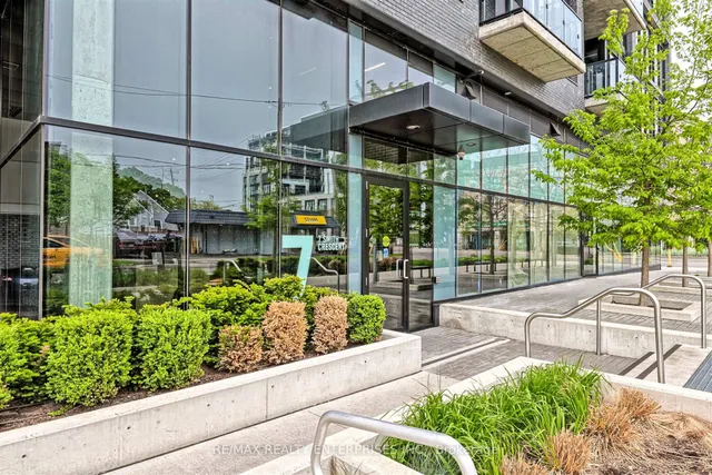 Additional image 3 of 7 Smith Cres Unit 410