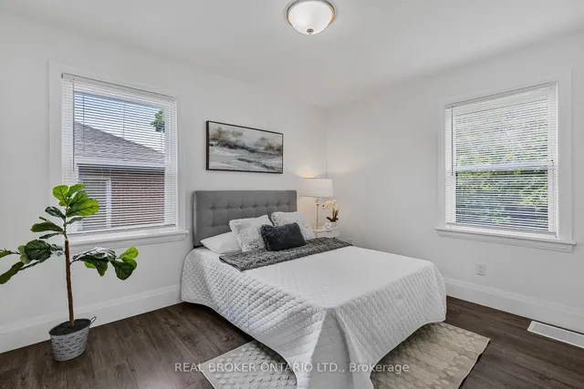 Additional image 6 of 6 West 4th St