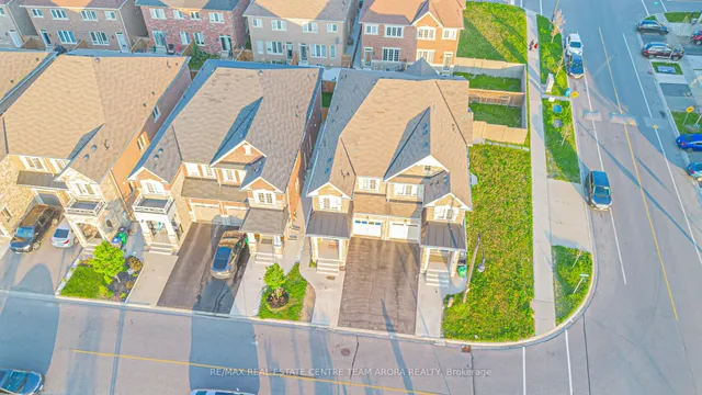 Additional image 27 of 157 Baffin Cres