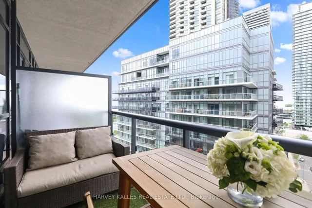 Additional image 17 of 39 Annie Craig Dr Unit 1403