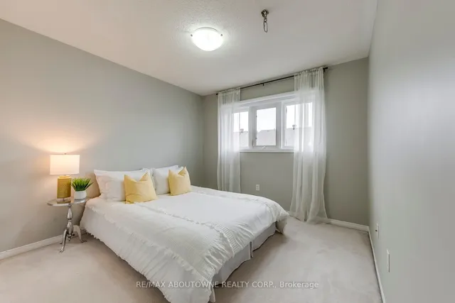 Additional image 37 of 5090 Fairview St Unit 58