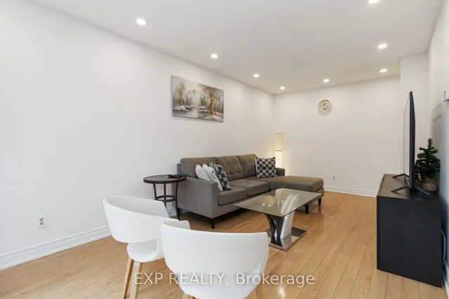 Additional image 5 of 1180 Mississauga Valley Blvd Unit 115