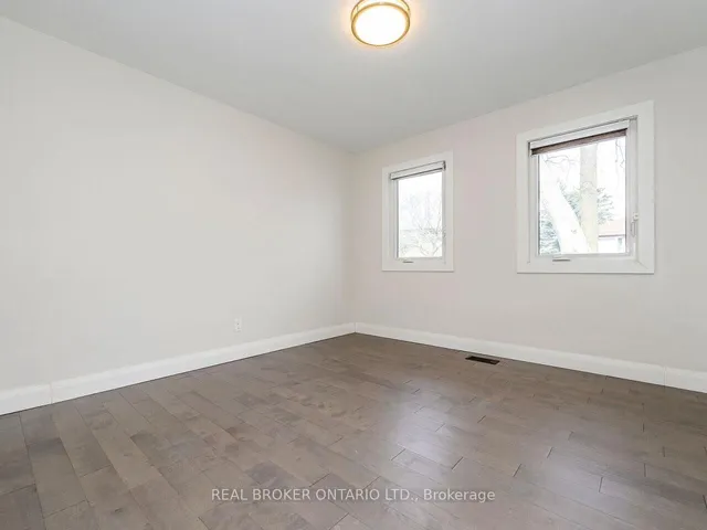 Additional image 16 of 23 James St