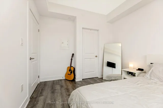 Additional image 17 of 450 Dundas St Unit 1106