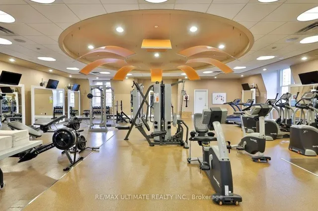 Additional image 34 of 28 Linden St Unit 404