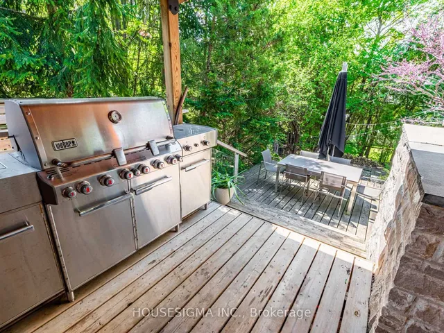 Additional image 28 of 94 Laurentide Dr