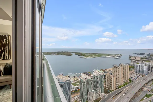 Additional image 30 of 12 York St Unit 5306