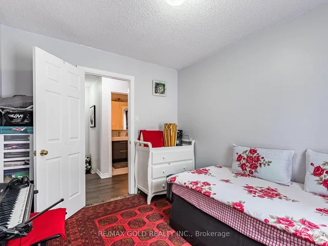 Additional image 33 of 107 Clover Bloom Rd