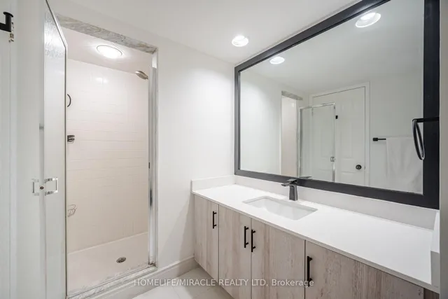 Additional image 25 of 50 Eglinton Ave Unit 2107