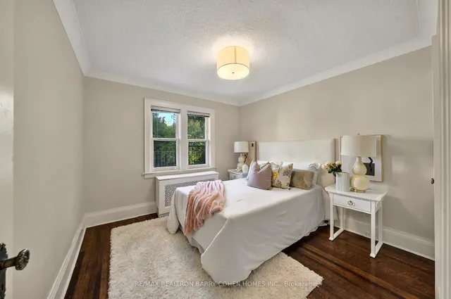 Additional image 13 of 67 Chatsworth Dr