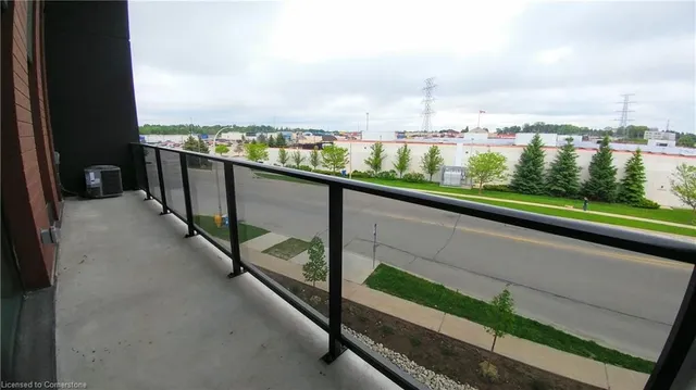 Additional image 14 of 5 Wake Robin Drive Dr Unit 303