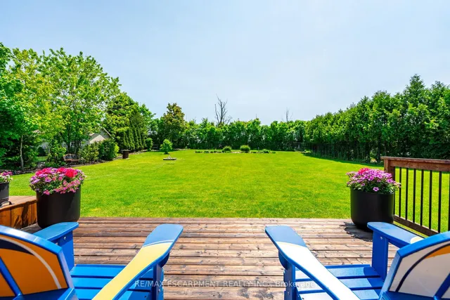 Additional image 37 of 19 Savona Cres