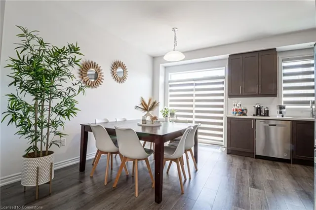 Additional image 8 of 61 Soho St Unit 61