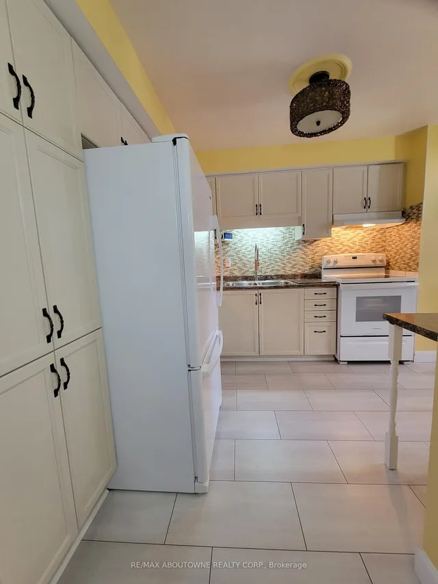 Additional image 8 of 1 Royalwood Crt Unit 44