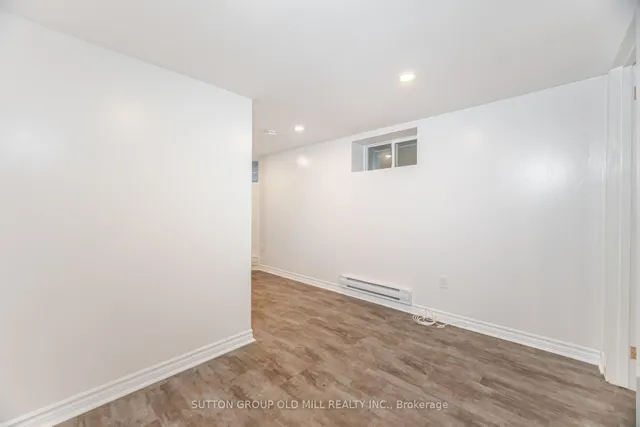 Additional image 27 of 1995 Gerrard St