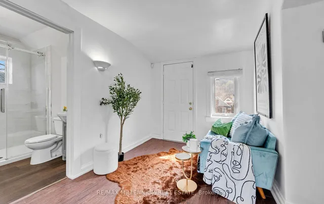 Additional image 15 of 10 Rutherford Ave