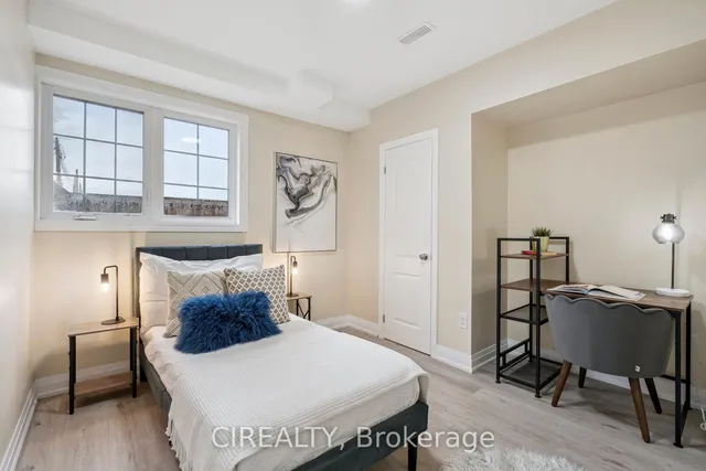 Additional image 38 of 1300 Aymond Cres