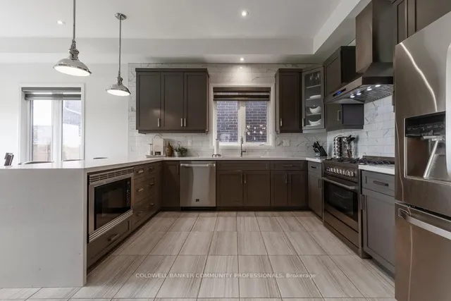 Additional image 8 of 102 Greenwich Ave