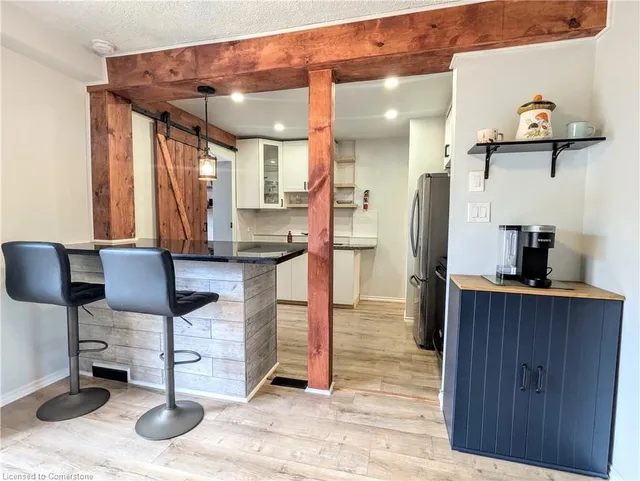 Additional image 5 of 128 Balsam Ave