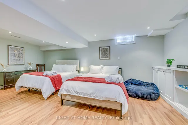 Additional image 35 of 814 Brass Winds Pl