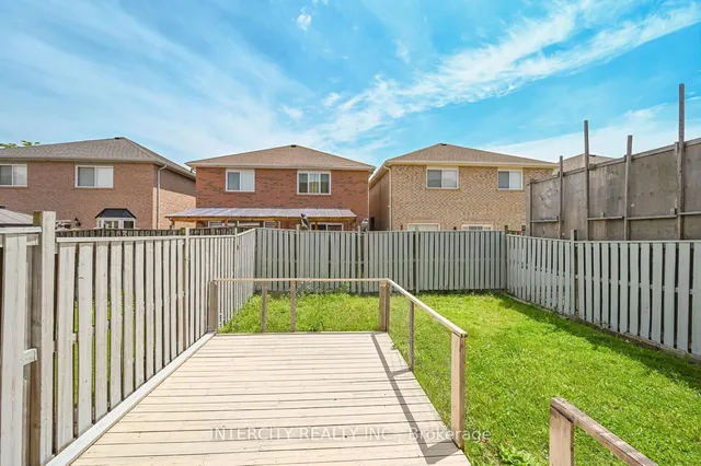 Additional image 38 of 24 Hollingsworth Circ