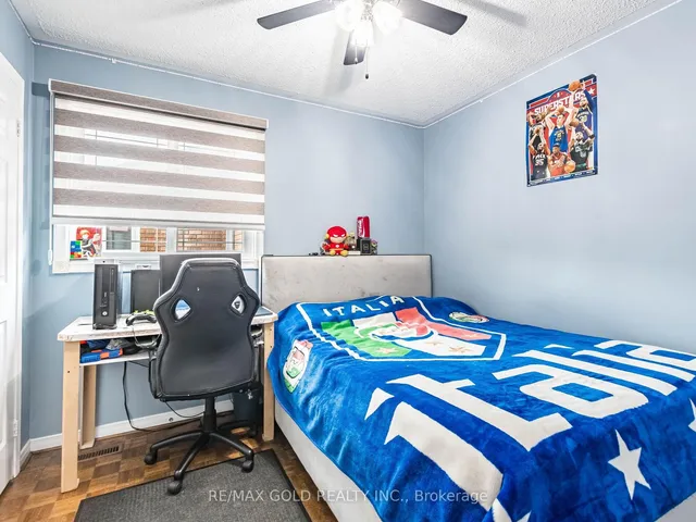 Additional image 31 of 14 Kentucky Dr