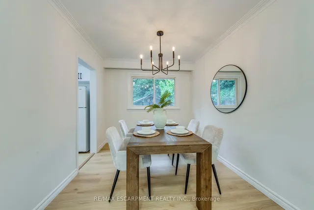 Additional image 11 of 564 Dynes Rd