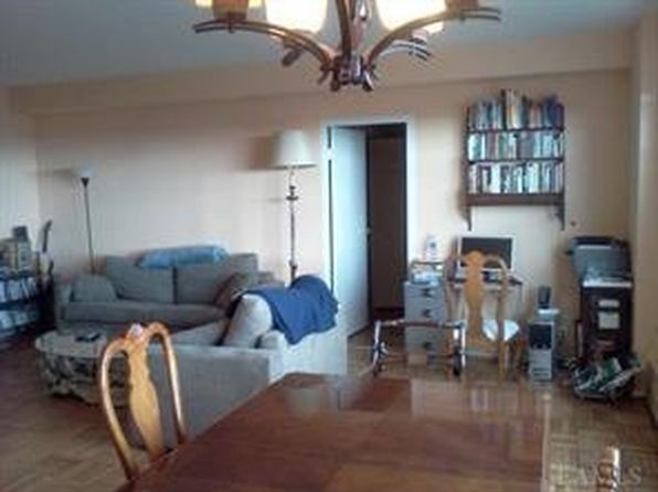 8 Fordham Hill Oval #15B, Bronx, NY 10468