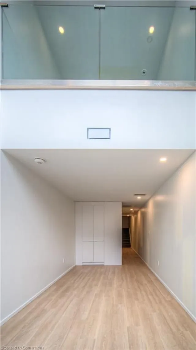 Additional image 34 of 26 King St